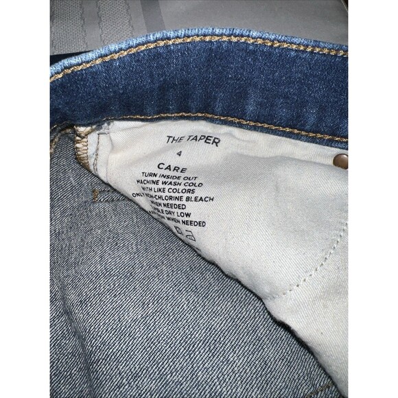 Ann Taylor “The Taper” Mid Rise Jeans Size 4 - Picture 5 of 8